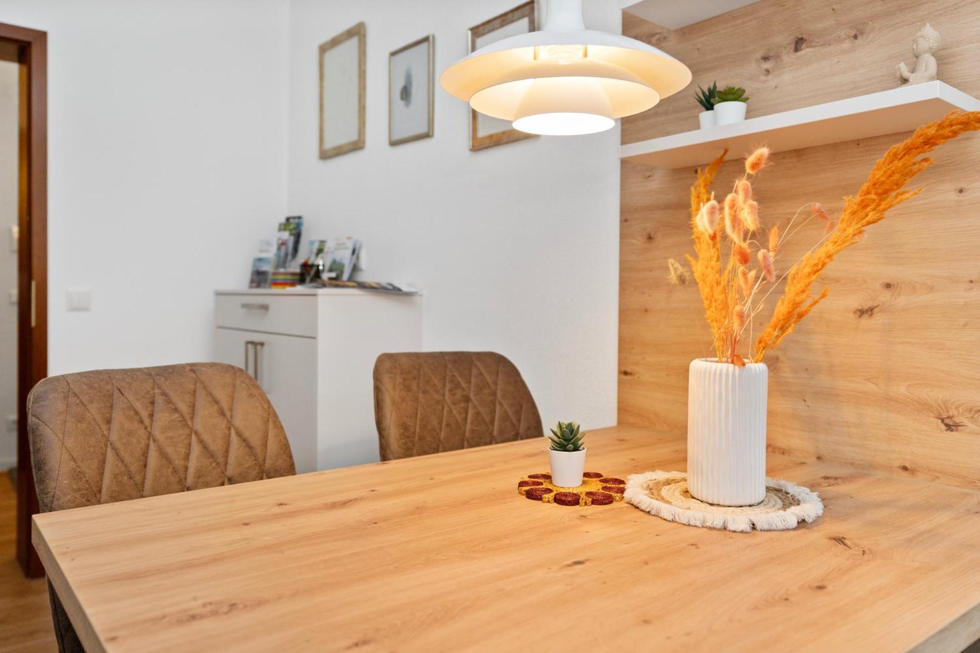 Anytime - Ferienwohnung Tina In Friedrichshafen Am Bodensee Exteriör bild