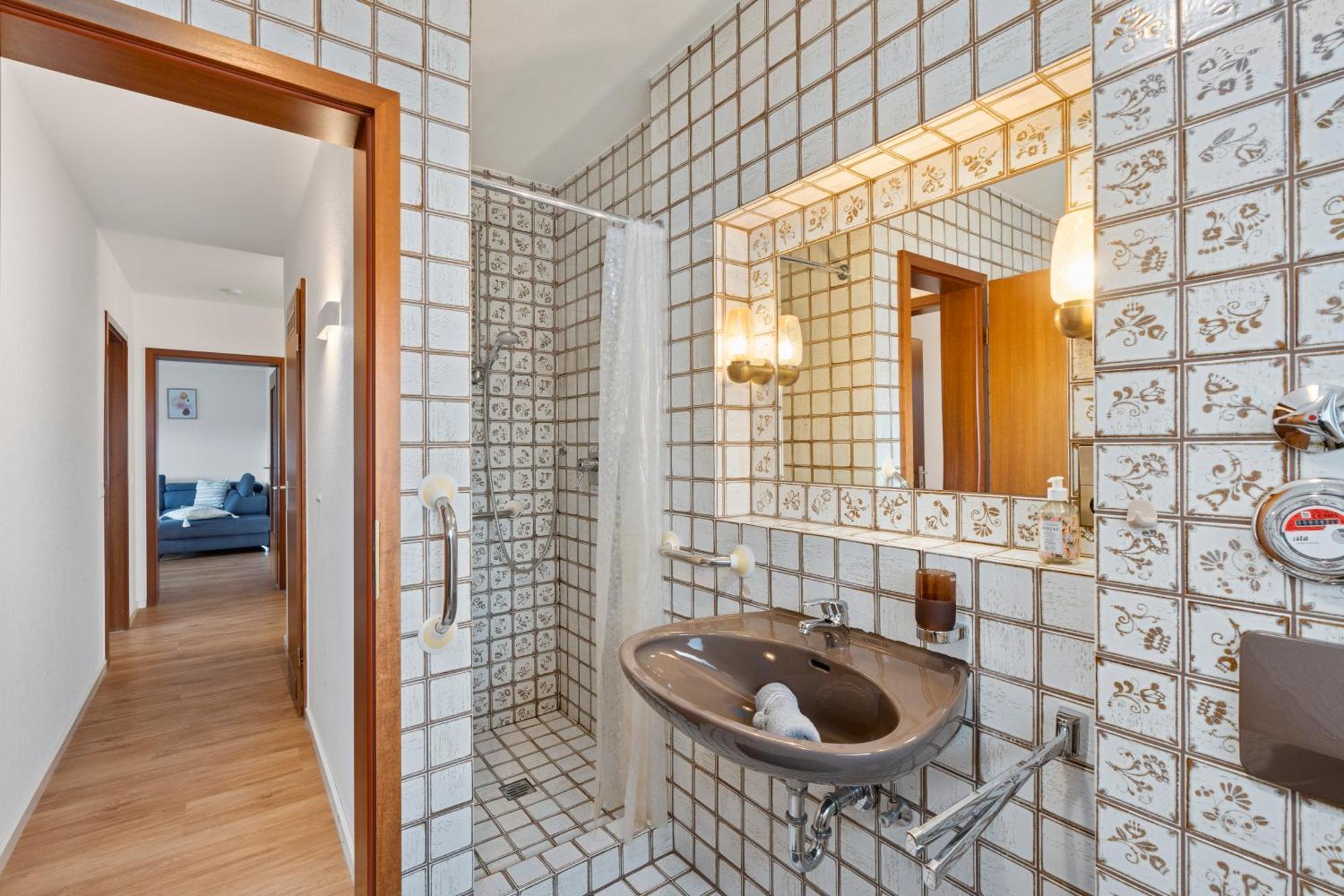 Anytime - Ferienwohnung Tina In Friedrichshafen Am Bodensee Exteriör bild